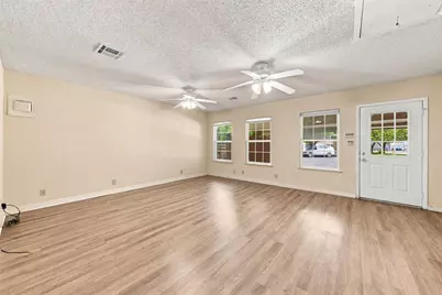 5601 Caldwell Drive, Waco, TX 76710 - Photo 13