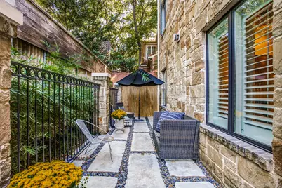 2811 Hood Street #C, Dallas, TX 75219 - Photo 15
