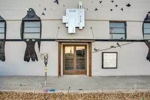 215 N Walton St, Dallas, TX 75226 - Photo 1