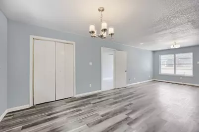 2706 Dewitt Street, Irving, TX 75062 - Photo 9