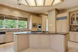 1700 Dowling Dr, Irving, TX 75038 - Photo 9