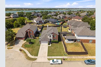 2721 Lone Ranger Trail, Little Elm, TX 75068 - Photo 3