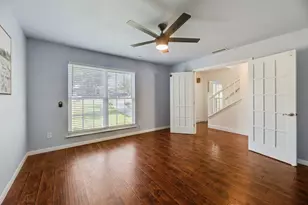 2305 McCoy Ct, Carrollton, TX 75006 - Photo 19