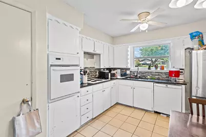6428 N Stardust Drive, Watauga, TX 76148 - Photo 5