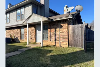 111 Peachtree Court #C, Kennedale, TX 76060 - Photo 1