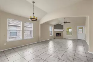 4203 Agate Dr, Granbury, TX 76049 - Photo 5