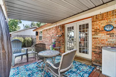 209 S Scott Street, Burleson, TX 76028 - Photo 17