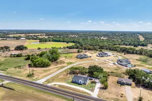 750 Jay Bird Ln, Reno, TX 76082 - Photo 37