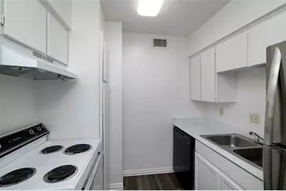 7054 Glenview Drive #71, North Richland Hills, TX 76180 - Photo 5