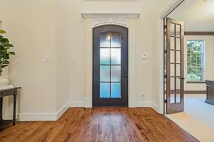 10757 Southbury Ln, Frisco, TX 75033 - Photo 7