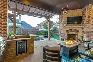 10757 Southbury Ln, Frisco, TX 75033 - Photo 5