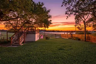 284 Shoreline Dr N, Azle, TX 76020 - Photo 1