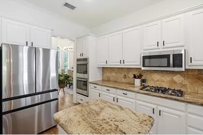 402 Southridge Lakes Parkway, Southlake, TX 76092 - Photo 13