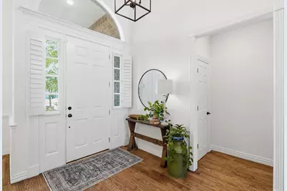 402 Southridge Lakes Parkway, Southlake, TX 76092 - Photo 5