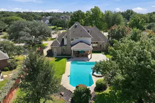 402 Southridge Lakes Pkwy, Southlake, TX 76092 - Photo 3