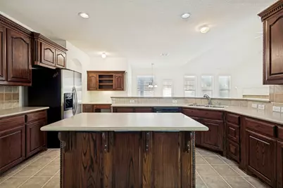 840 Clearlake Drive, Prosper, TX 75078 - Photo 9