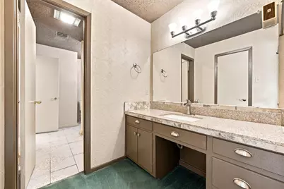 101 W Avenue G, Valley Mills, TX 76689 - Photo 21