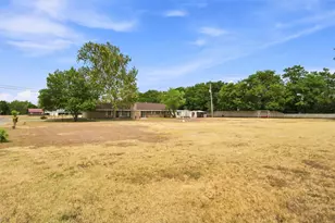 101 W Avenue G, Valley Mills, TX 76689 - Photo 31