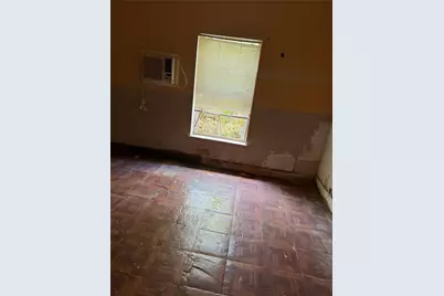 233 W Hammond Street, Lancaster, TX 75146 - Photo 11