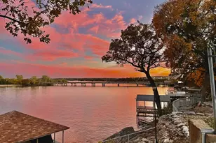 400 W Atchley Dr, Granbury, TX 76048 - Photo 1