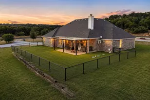 1041 Indigo Bush Ct, Graford, TX 76449 - Photo 29