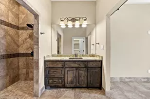 8460 Spicewood Springs Rd, Waco, TX 76633 - Photo 29