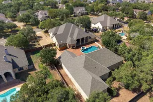 8460 Spicewood Springs Rd, Waco, TX 76633 - Photo 3