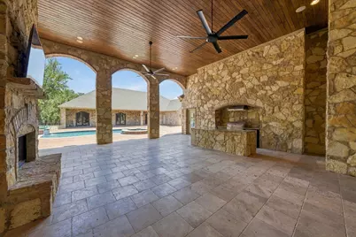8460 Spicewood Springs Road, China Spring, TX 76633 - Photo 23