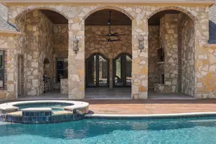 8460 Spicewood Springs Rd, Waco, TX 76633 - Photo 5