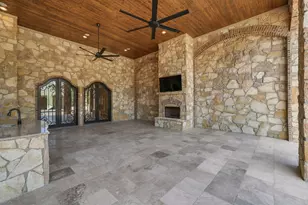 8460 Spicewood Springs Rd, Waco, TX 76633 - Photo 21