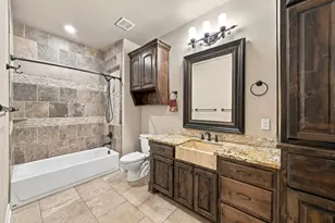 8460 Spicewood Springs Rd, Waco, TX 76633 - Photo 33