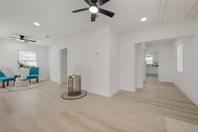 412 S Redford Lane, White Settlement, TX 76108 - Photo 3