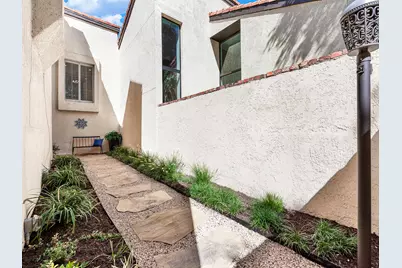 9605 Knobby Tree, Dallas, TX 75243 - Photo 3