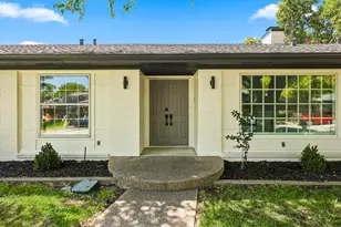 305 Brookview Dr, Hurst, TX 76054 - Photo 3