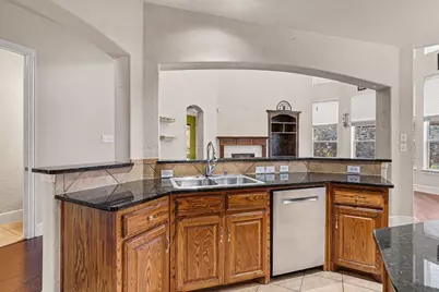 1344 Valley Vista Drive, Irving, TX 75063 - Photo 13