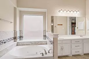 1344 Valley Vista Dr, Irving, TX 75063 - Photo 17