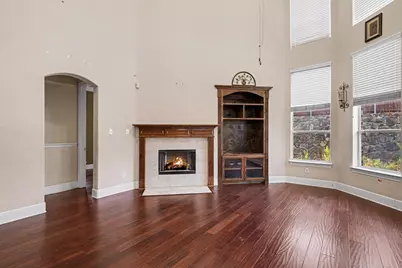 1344 Valley Vista Drive, Irving, TX 75063 - Photo 7