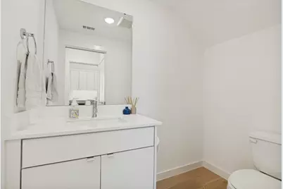 427 W 10th Street #201, Dallas, TX 75208 - Photo 13