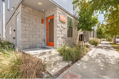 427 W 10th Street #201, Dallas, TX 75208 - Photo 3