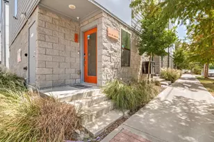 427 W 10th St, Dallas, TX 75208 - Photo 3
