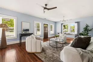 5736 Tremont St, Dallas, TX 75214 - Photo 1