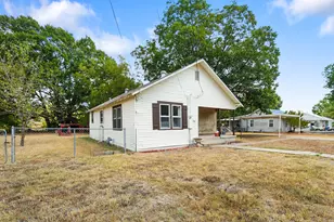 1001 S 27th St, Corsicana, TX 75110 - Photo 1