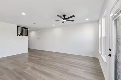 4453 Crescent Heights Road, Garland, TX 75043 - Photo 5