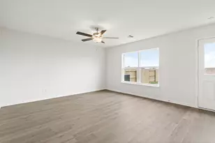 9929 Fighting Falcon Wy, Fort Worth, TX 76131 - Photo 5