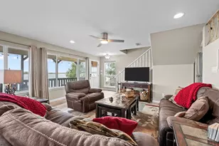 5901 Parkside Ct, Granbury, TX 76048 - Photo 7