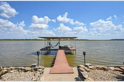 5901 Parkside Court, Granbury, TX 76048 - Photo 37