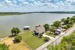 5901 Parkside Ct, Granbury, TX 76048 - Photo 1