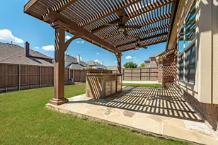 13407 Chittamwood Ln, Frisco, TX 75035 - Photo 5