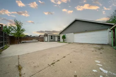 4801 Freeport Drive, Garland, TX 75043 - Photo 21