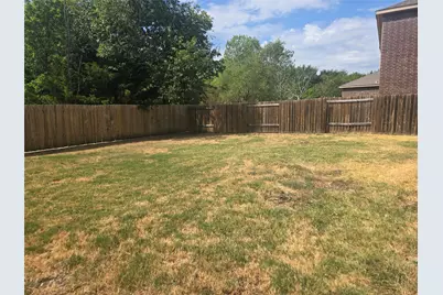 1627 Blackburn Way, Princeton, TX 75407 - Photo 17